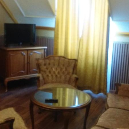 Siesta Club Apartman Harkany Ngoại thất bức ảnh