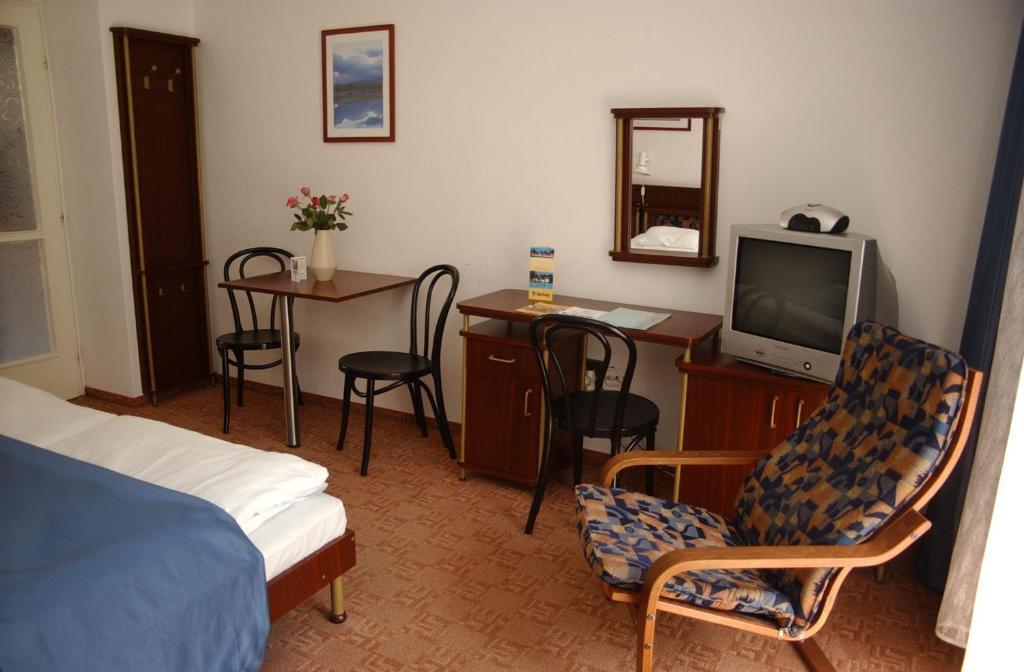 Siesta Club Apartman Harkany Phòng bức ảnh