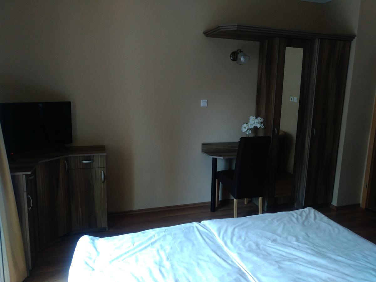 Siesta Club Apartman Harkany Ngoại thất bức ảnh